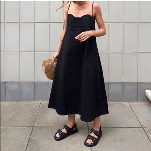 Elegant Black Maxi Dress